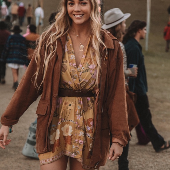 SOLD NWT SPELL | wild bloom kimono robe  mustard - Picture 6 of 14